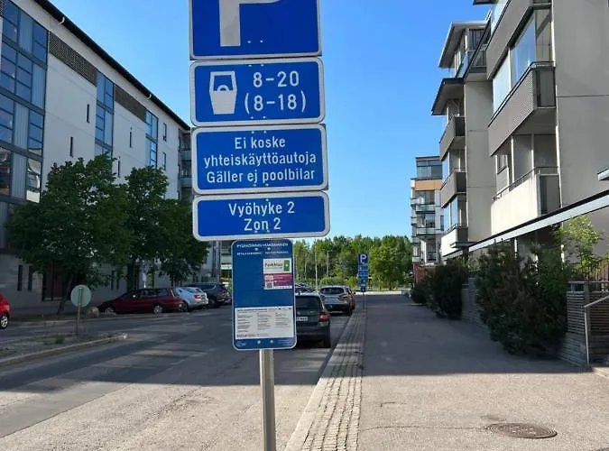 By Sello Shopping Mall Lägenhet *